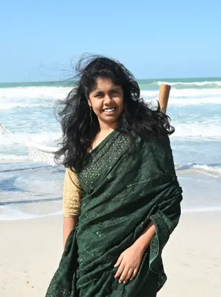 Rosari Naveena Selvan